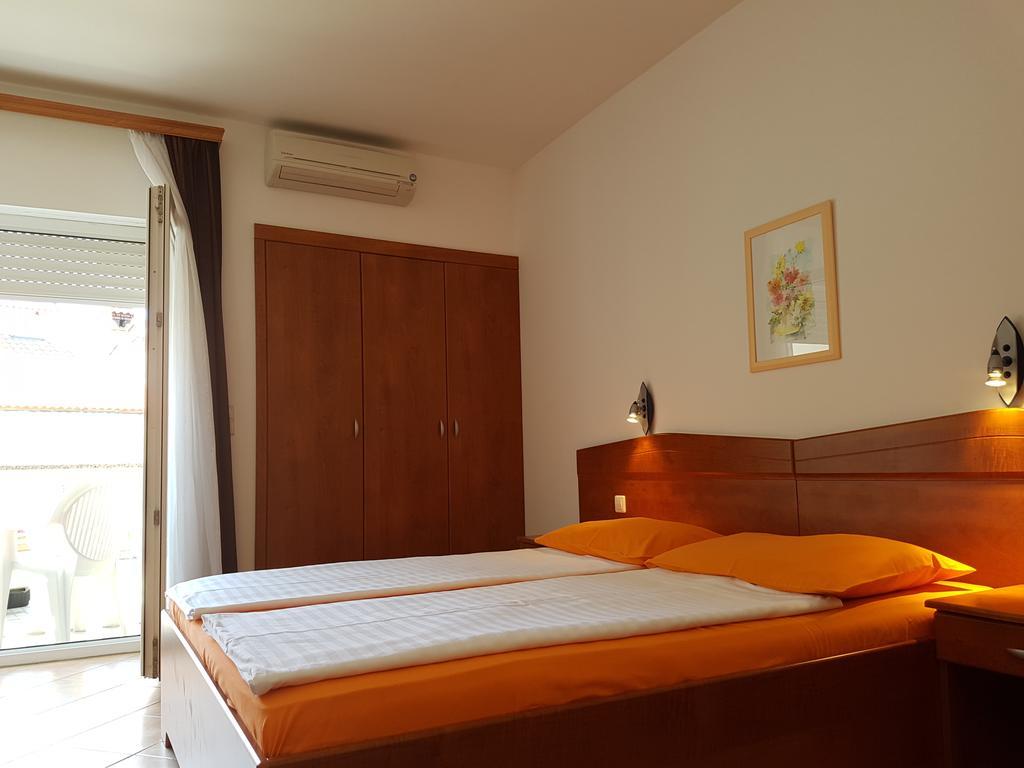 Guesthouse Villa Adria Malinska Εξωτερικό φωτογραφία