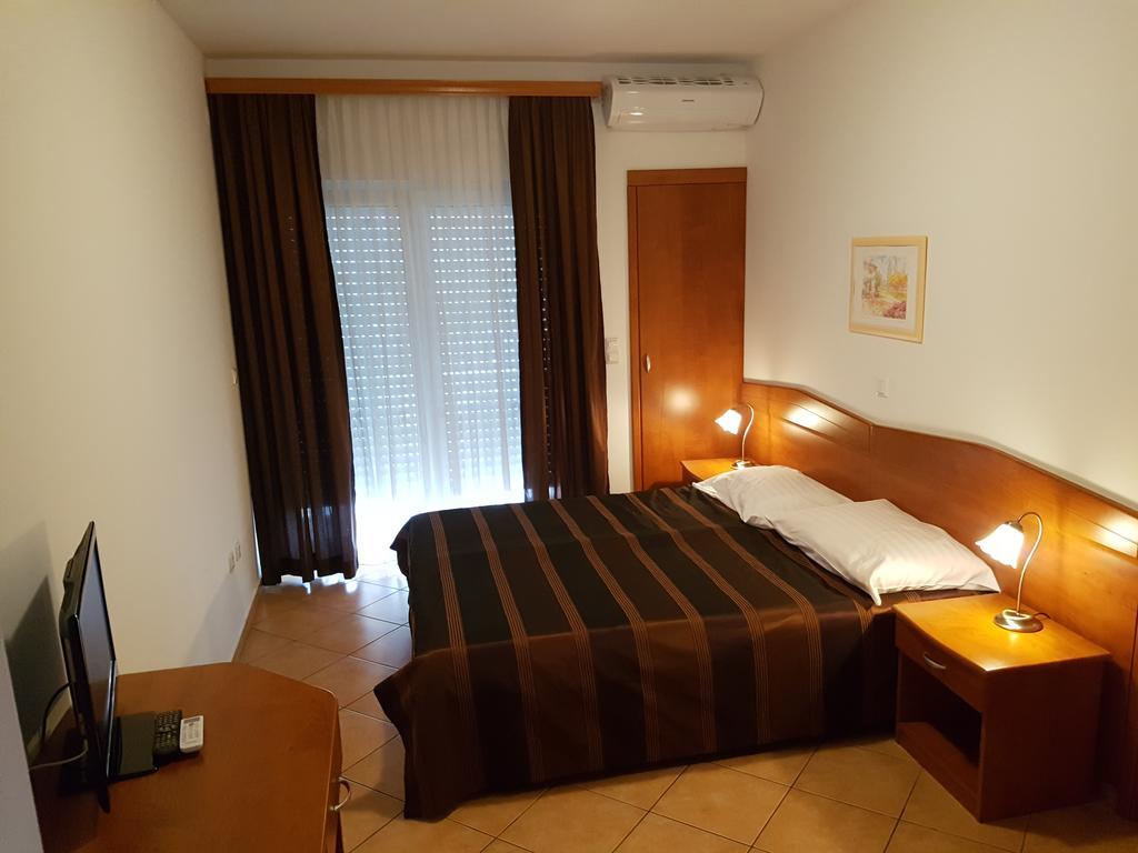 Guesthouse Villa Adria Malinska Εξωτερικό φωτογραφία