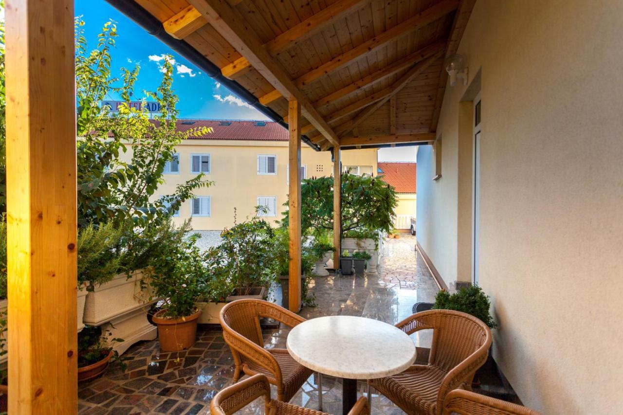 Guesthouse Villa Adria Malinska Εξωτερικό φωτογραφία